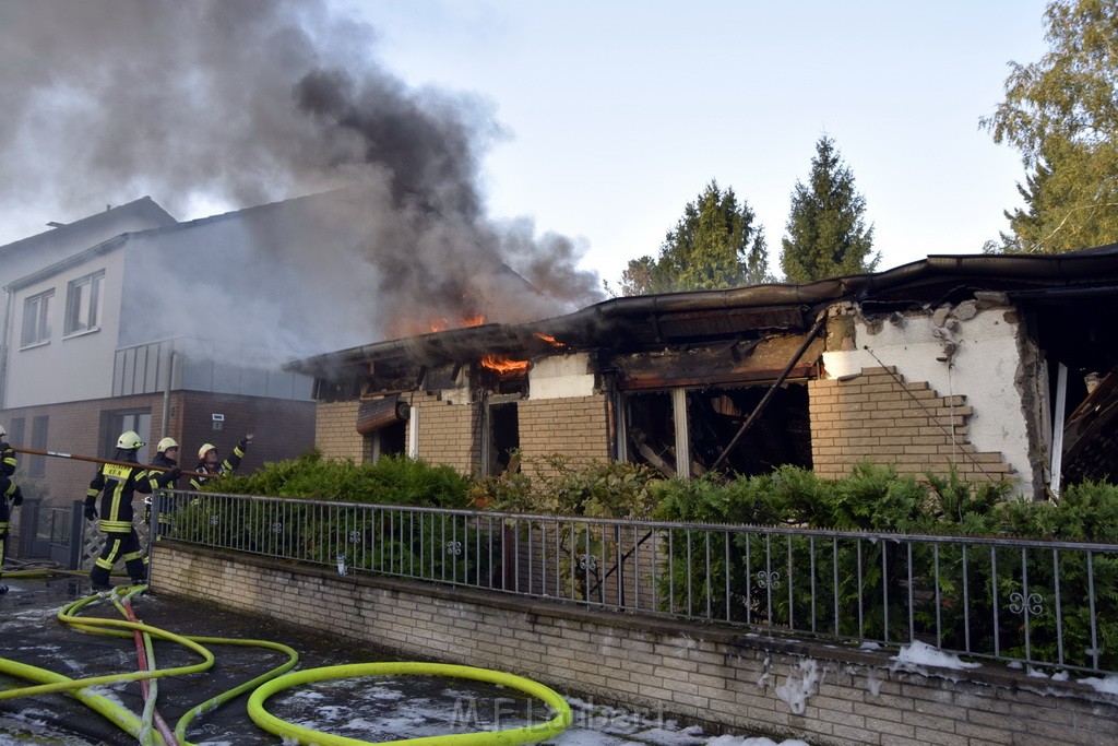 Feuer 2 Y Explo Koeln Hoehenhaus Scheuerhofstr P1611.JPG - Miklos Laubert